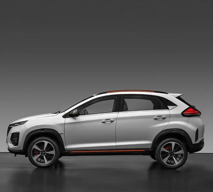 طراحی خارجی x33 cross نمای کنار