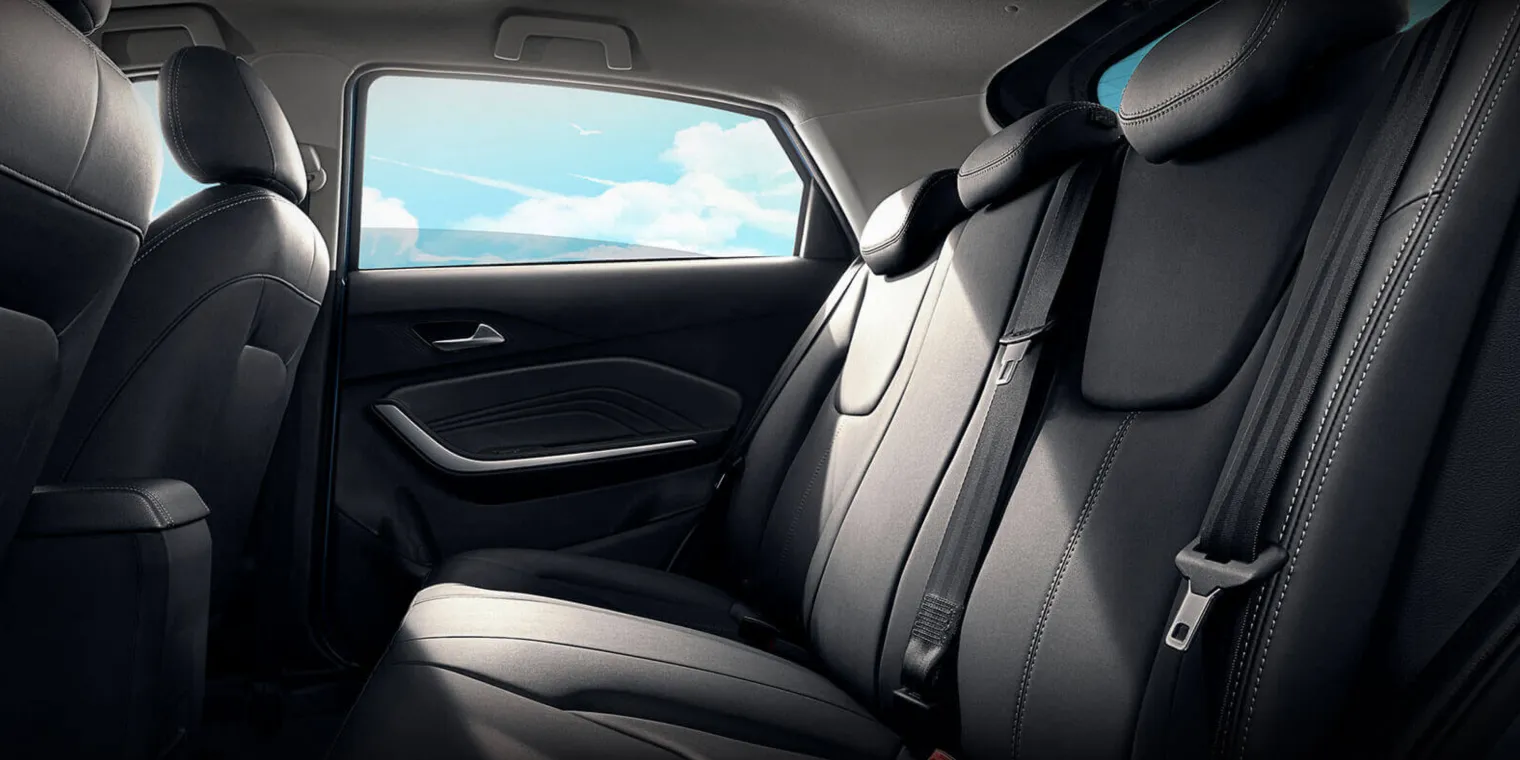 طراحی داخل X33 cross عقب